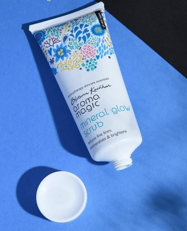 Aroma Magic Mineral Glow Scrub | Exfoliates, reduces fine lines, brightens & boosts hydration| With beeswax, vegetable glycerine, lavender, tea... - Image 4