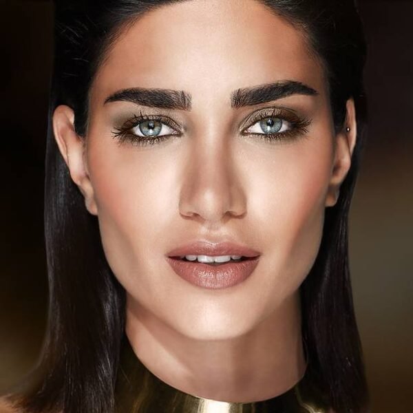 Lakmé Absolute Luminous Skin Tint Foundation - Image 5